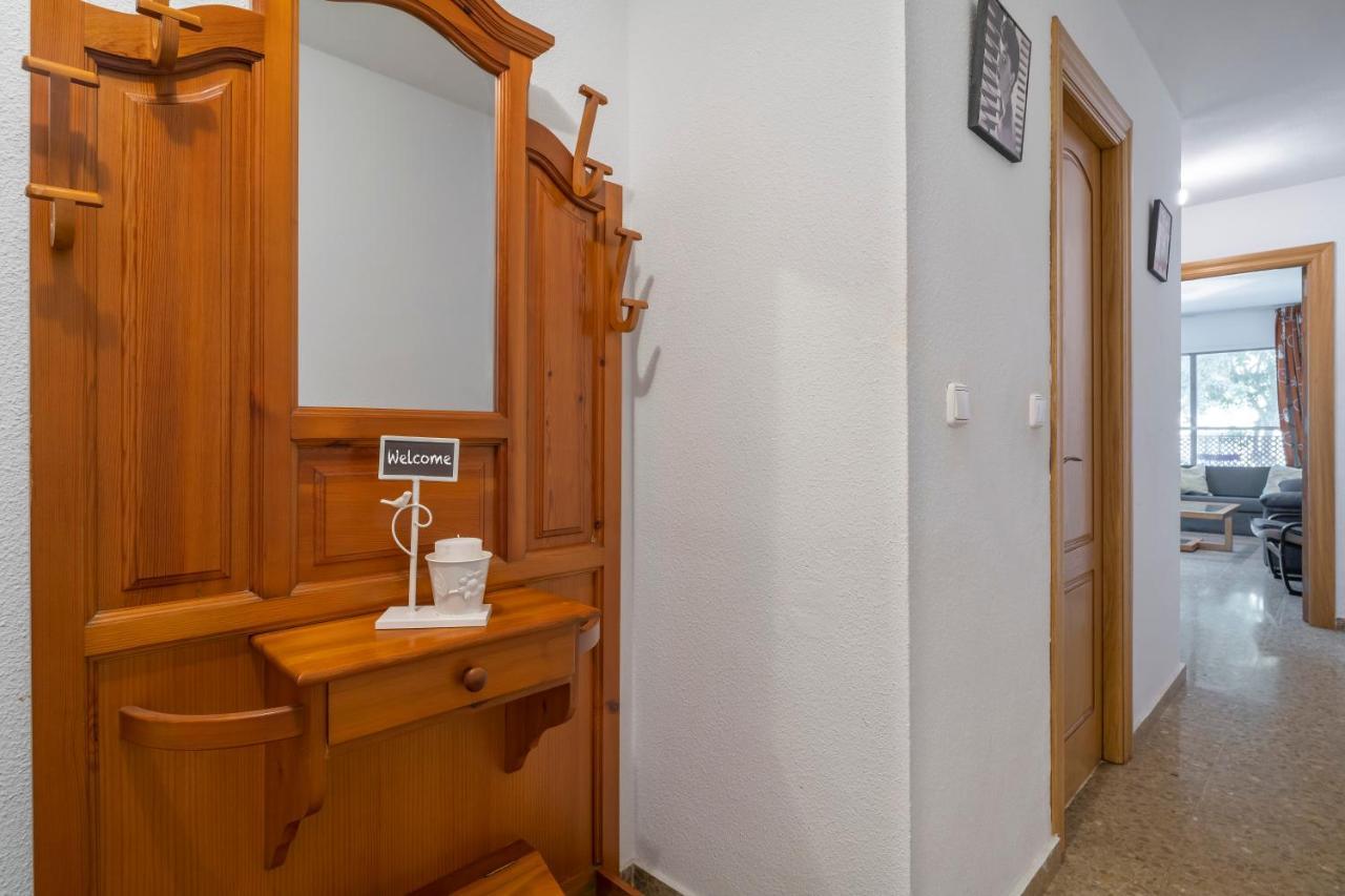 Amplio Piso Para Disfrutar Del Centro De Malaga Con Parking Gratuito Exterior photo