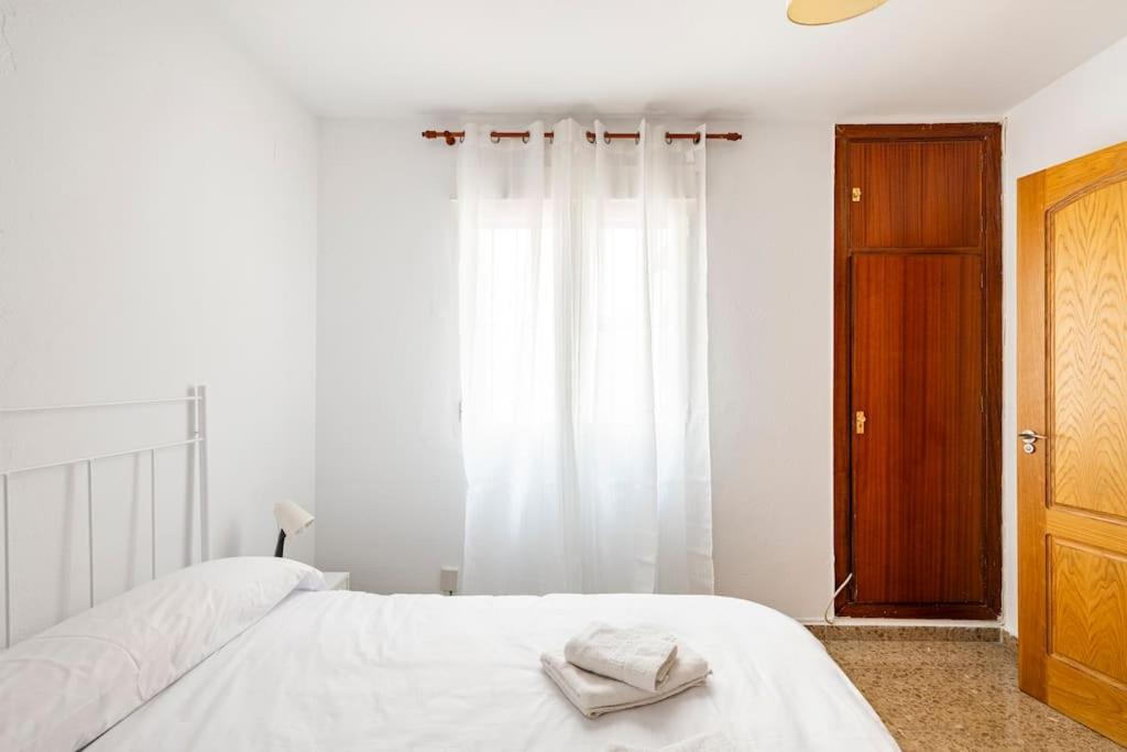 Amplio Piso Para Disfrutar Del Centro De Malaga Con Parking Gratuito Exterior photo